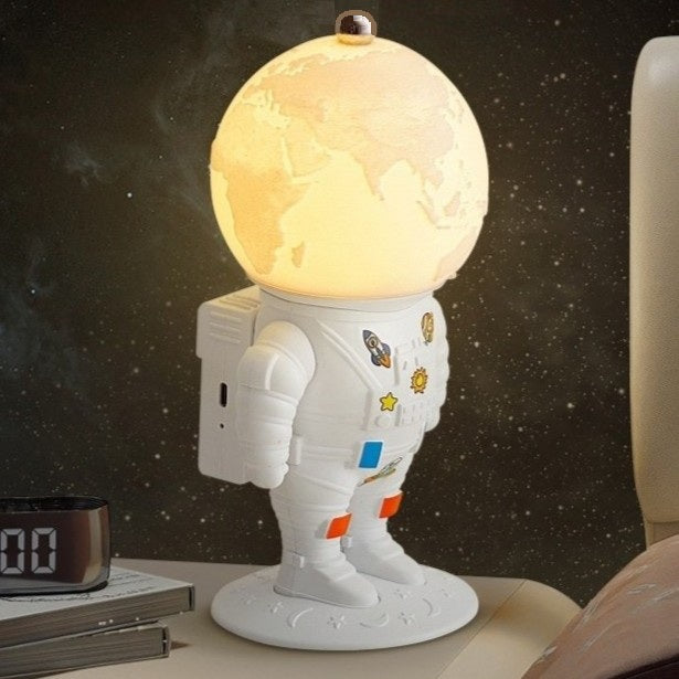 Astronaut Lamp with Moon, Earth, or Lampshade Design – Cosmic Ambiance for Every Room